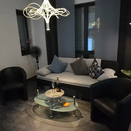 Διαμέρισμα Ferienwohnung Nahe Marina Runthe